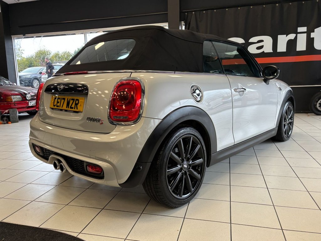 Used MINI Convertible 2017 for sale - 76430405: Photo 21