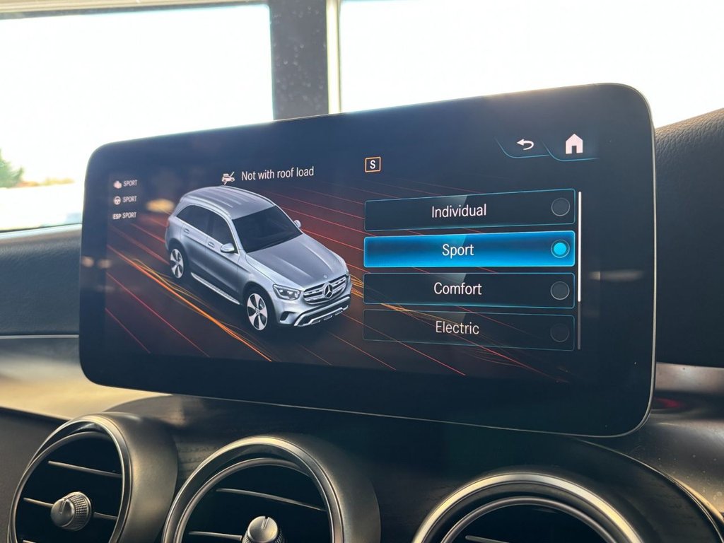 Used Mercedes-Benz GLC 2020 for sale - 77879306: Photo 33