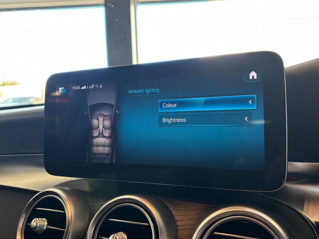 Used Mercedes-Benz GLC 2020 for sale - 77879306: Photo 40