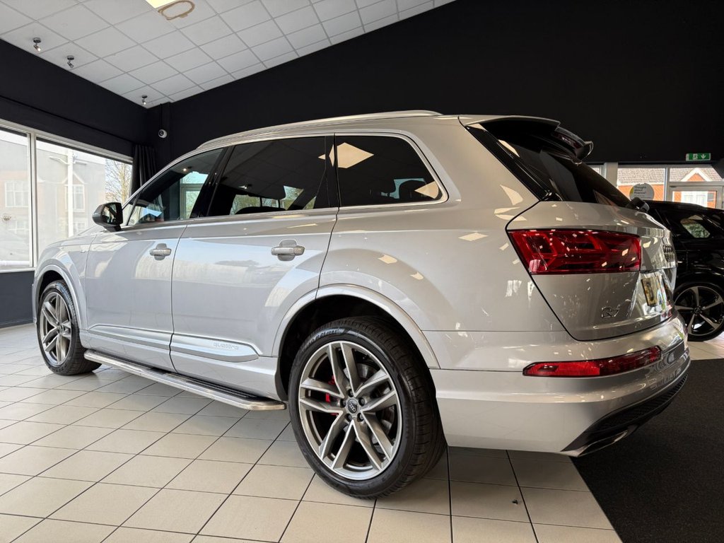 Used Audi Q7 2017 for sale - 77792053: Photo 11