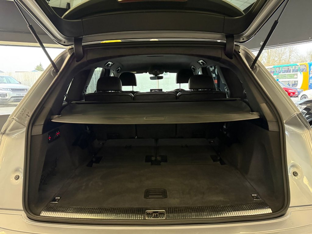 Used Audi Q7 2017 for sale - 77792053: Photo 50