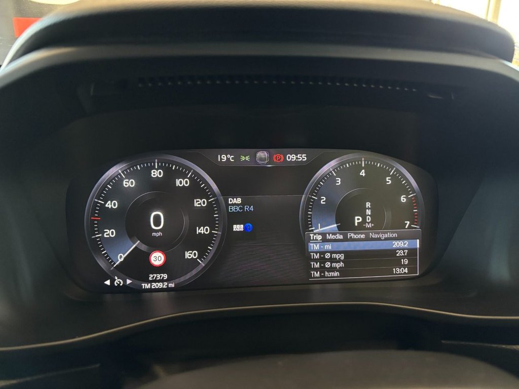 Used Volvo XC40 2019 for sale - 76698184: Photo 26