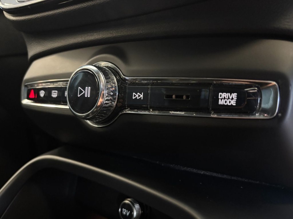 Used Volvo XC40 2019 for sale - 76698184: Photo 39