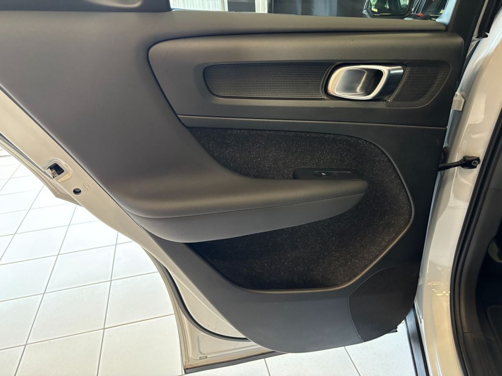 Used Volvo XC40 2019 for sale - 76698184: Photo 44