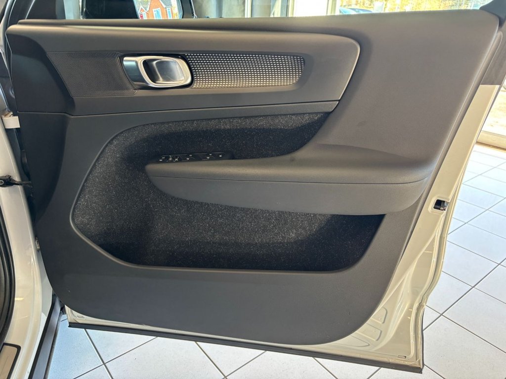 Used Volvo XC40 2019 for sale - 76698184: Photo 50