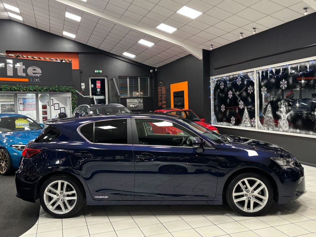 Used Lexus CT 2018 for sale - 76909843: Photo 17