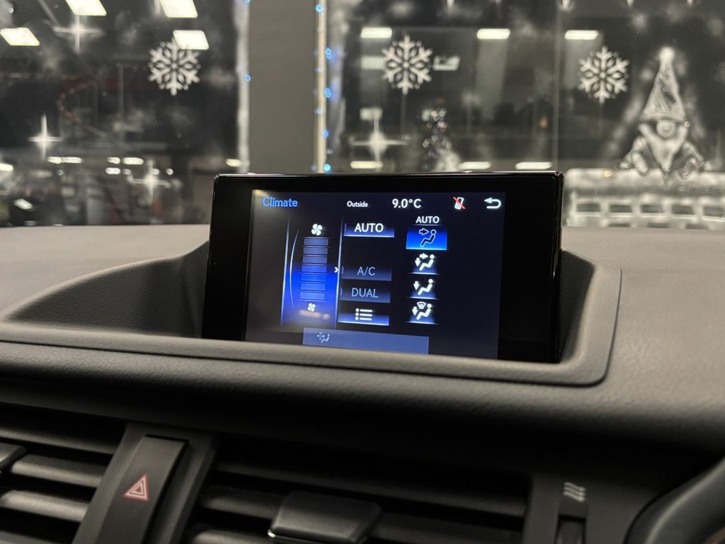 Used Lexus CT 2018 for sale - 76909843: Photo 31