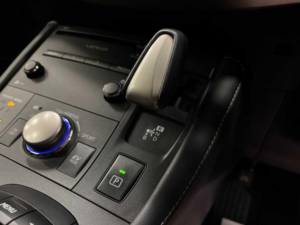 Used Lexus CT 2018 for sale - 76909843: Photo 42