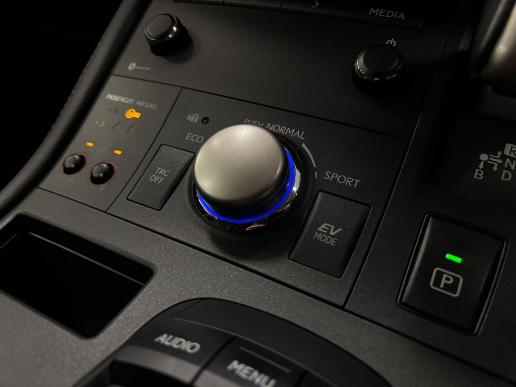 Used Lexus CT 2018 for sale - 76909843: Photo 43