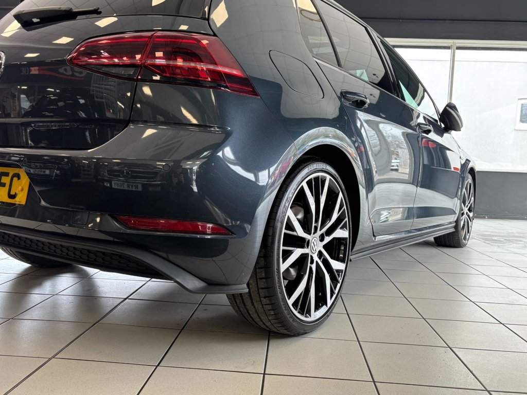 Used Volkswagen Golf 2017 for sale - 78110401: Photo 13