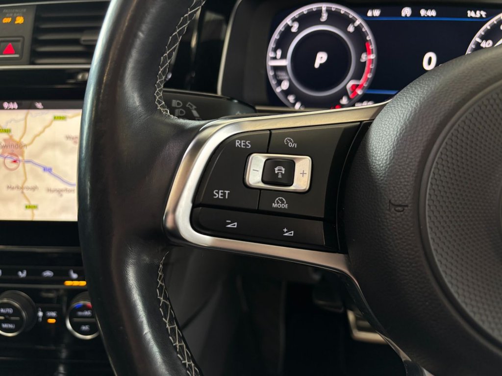 Used Volkswagen Golf 2017 for sale - 78110401: Photo 28