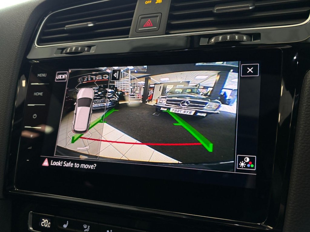 Used Volkswagen Golf 2017 for sale - 78110401: Photo 32