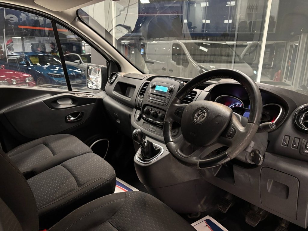 Used Vauxhall Vivaro 2018 for sale - 77199852: Photo 19