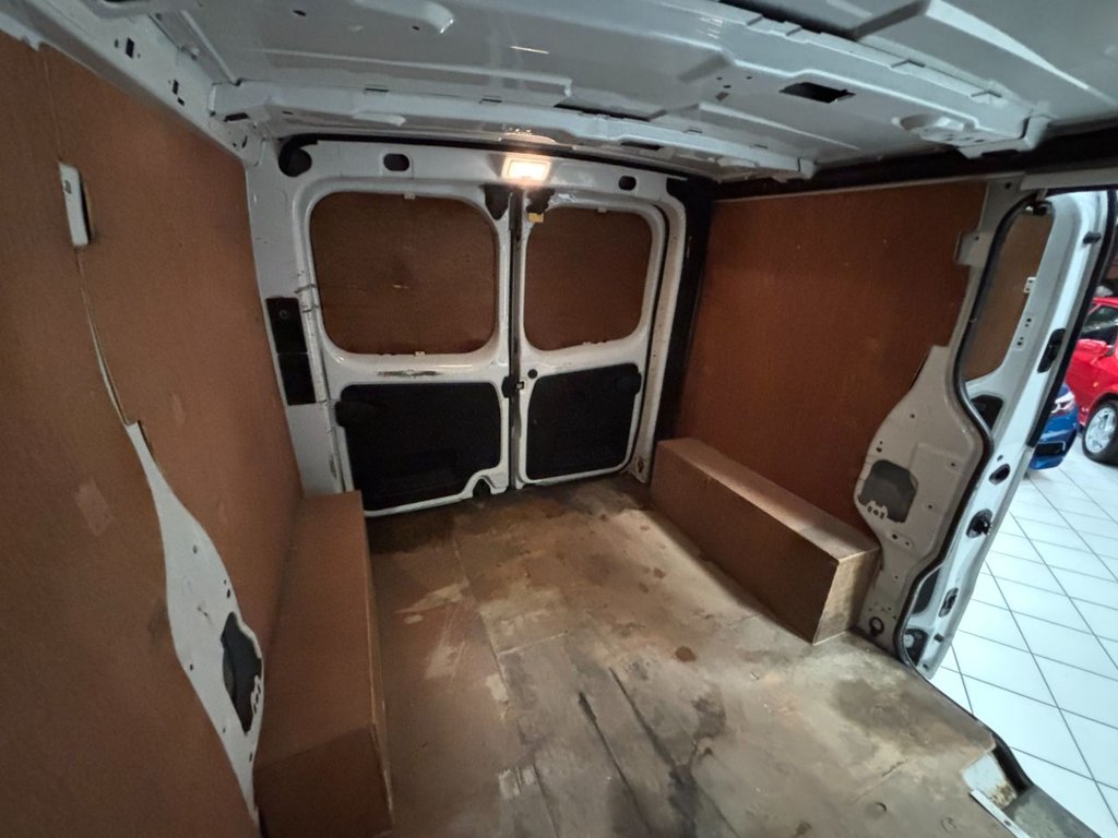 Used Vauxhall Vivaro 2018 for sale - 77199852: Photo 39