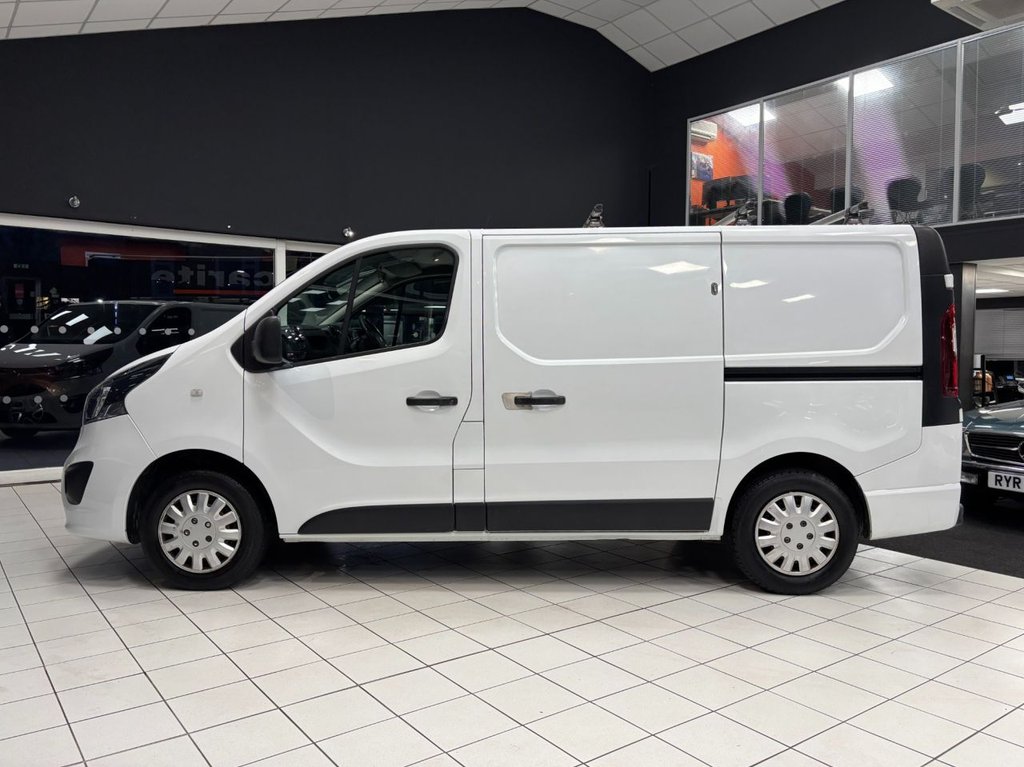 Used Vauxhall Vivaro 2018 for sale - 77199852: Photo 8