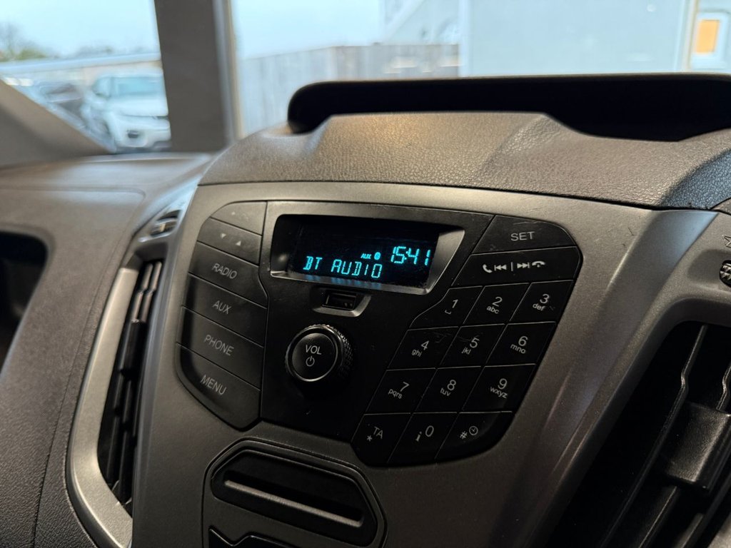 Used Ford Transit Custom 2017 for sale - 77780033: Photo 23