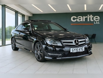 Used Mercedes-Benz C Class 2015 for sale - 77583277: Photo