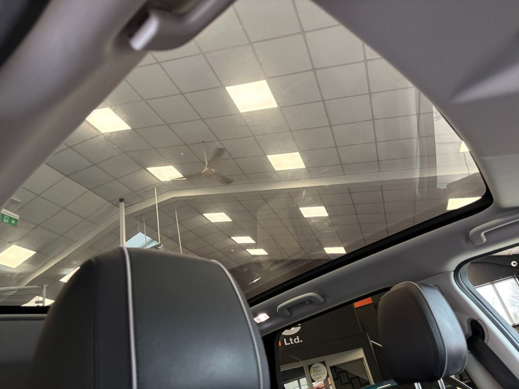 Used Land Rover Discovery Sport 2018 for sale - 76740300: Photo 23