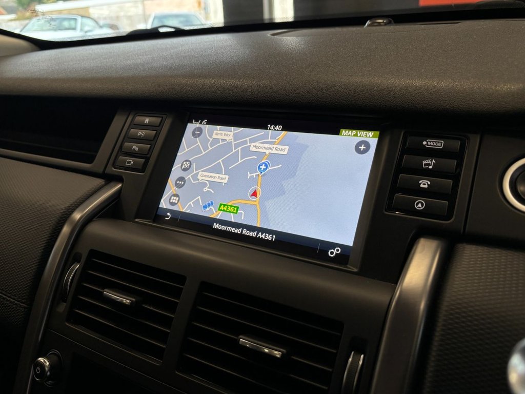 Used Land Rover Discovery Sport 2018 for sale - 76740300: Photo 32