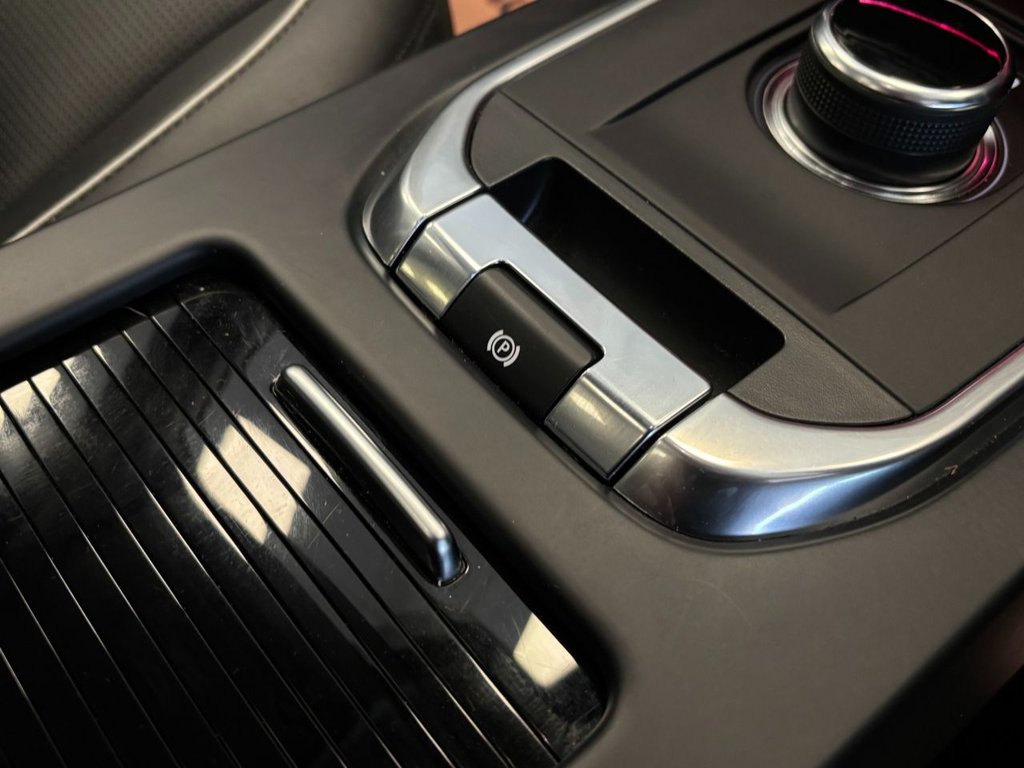 Used Land Rover Discovery Sport 2018 for sale - 76740300: Photo 44