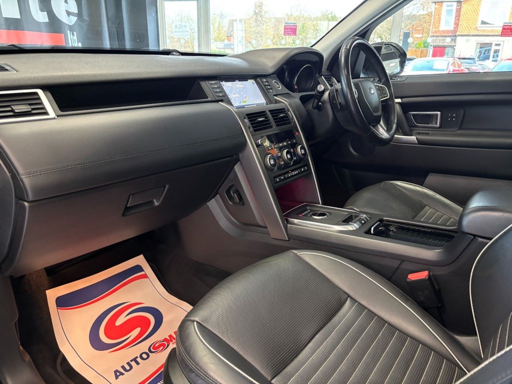 Used Land Rover Discovery Sport 2018 for sale - 76740300: Photo 46
