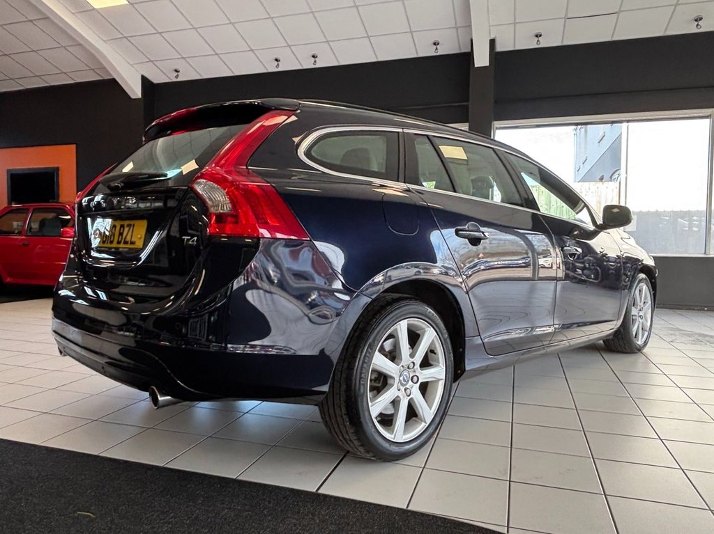 Used Volvo V60 2018 for sale - 77719744: Photo 15