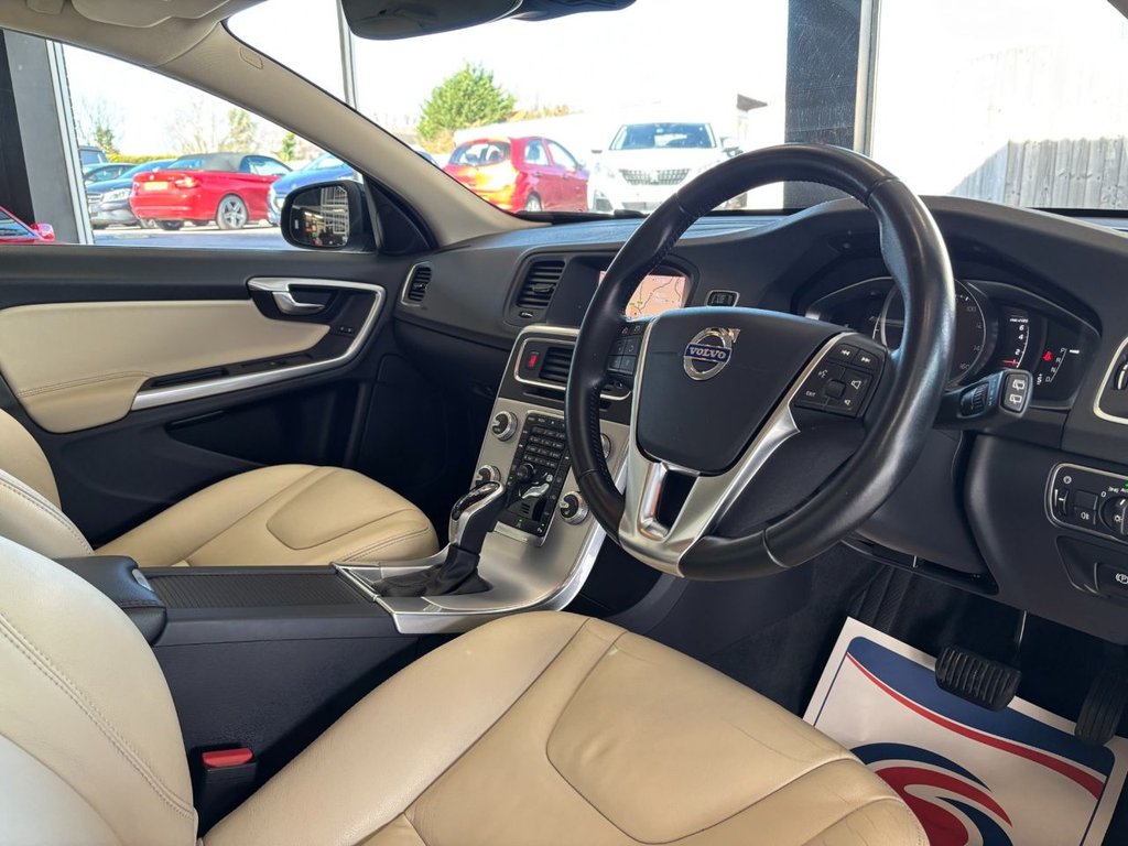 Used Volvo V60 2018 for sale - 77719744: Photo 17