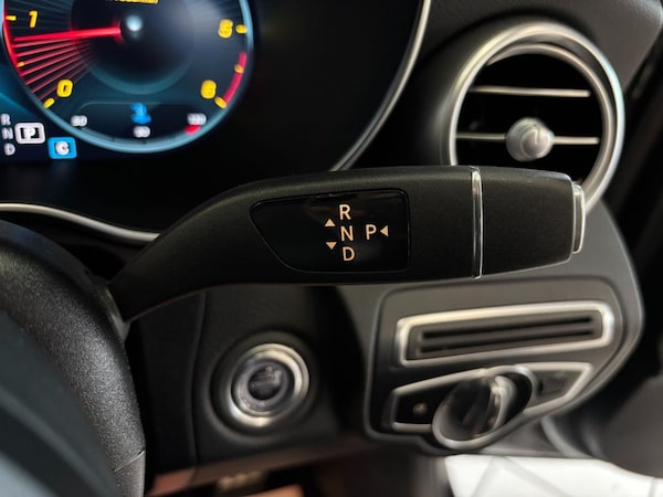 Used Mercedes-Benz C Class 2019 for sale - 76323320: Photo 28
