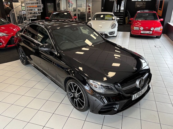Used Mercedes-Benz C Class 2019 for sale - 76323320: Photo 3