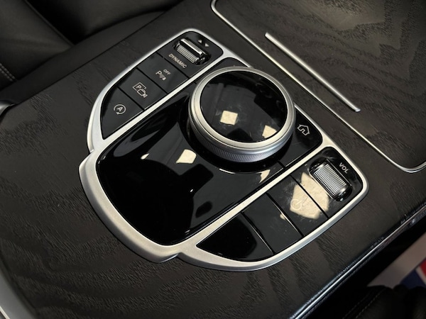 Used Mercedes-Benz C Class 2019 for sale - 76323320: Photo 44