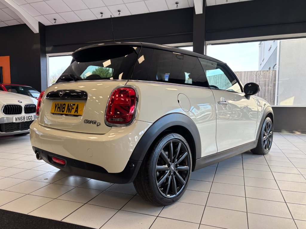 Used MINI Hatch 2018 for sale - 77263408: Photo 17