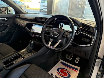 Used Audi Q3 2019 for sale - 76783510: Photo