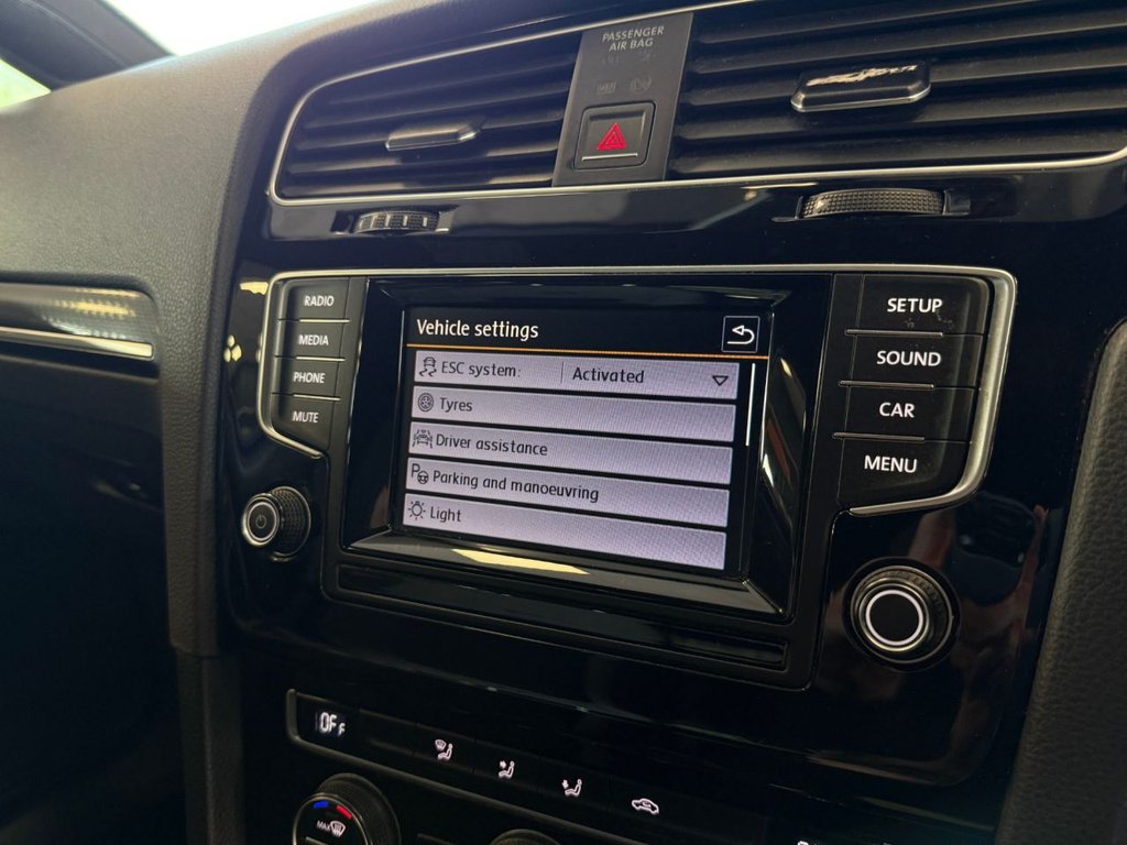 Used Volkswagen Golf 2014 for sale - 76376334: Photo 29