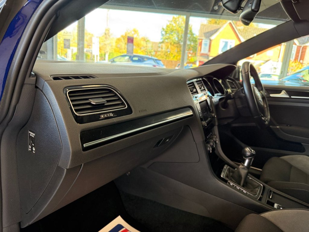 Used Volkswagen Golf 2014 for sale - 76376334: Photo 39