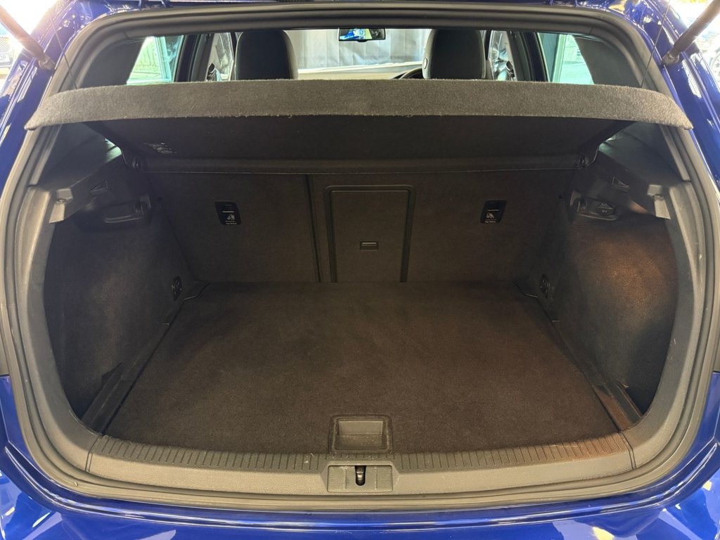 Used Volkswagen Golf 2014 for sale - 76376334: Photo 42