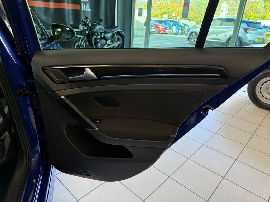Used Volkswagen Golf 2014 for sale - 76376334: Photo 43