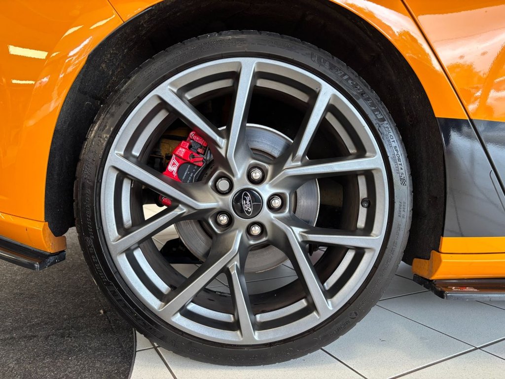 Used Ford Focus 2019 for sale - 76303690: Photo 20