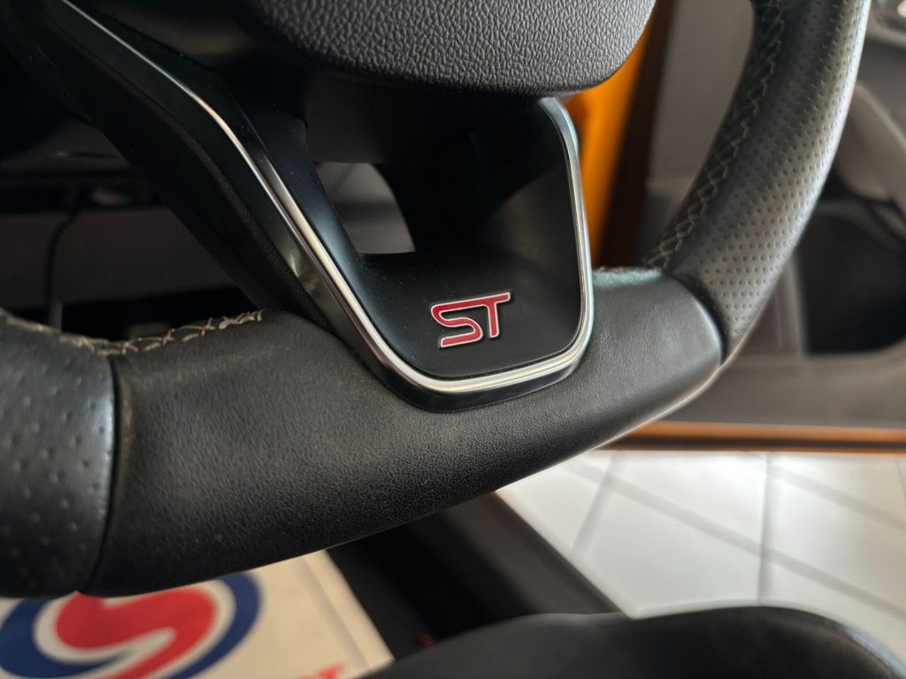 Used Ford Focus 2019 for sale - 76303690: Photo 28