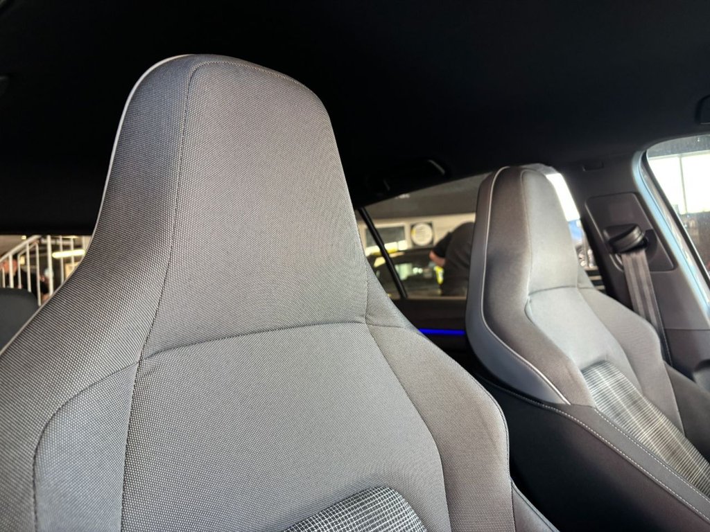 Used Volkswagen Golf 2022 for sale - 77920009: Photo 26
