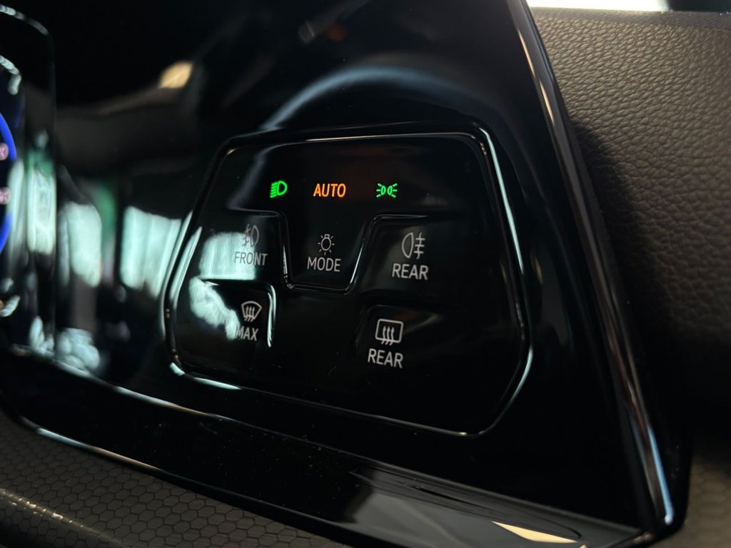 Used Volkswagen Golf 2022 for sale - 77920009: Photo 32