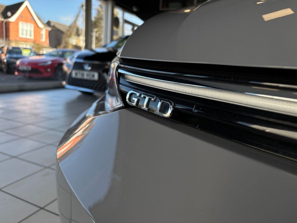 Used Volkswagen Golf 2022 for sale - 77920009: Photo 9