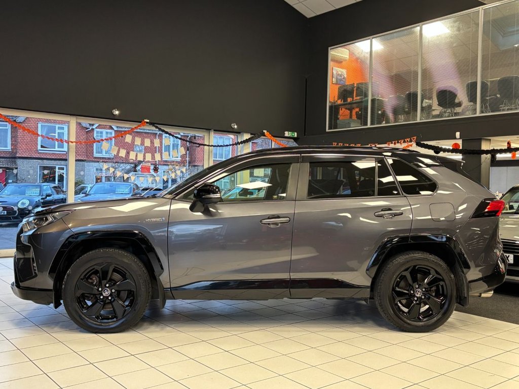 Used Toyota RAV4 2019 for sale - 76417865: Photo 11