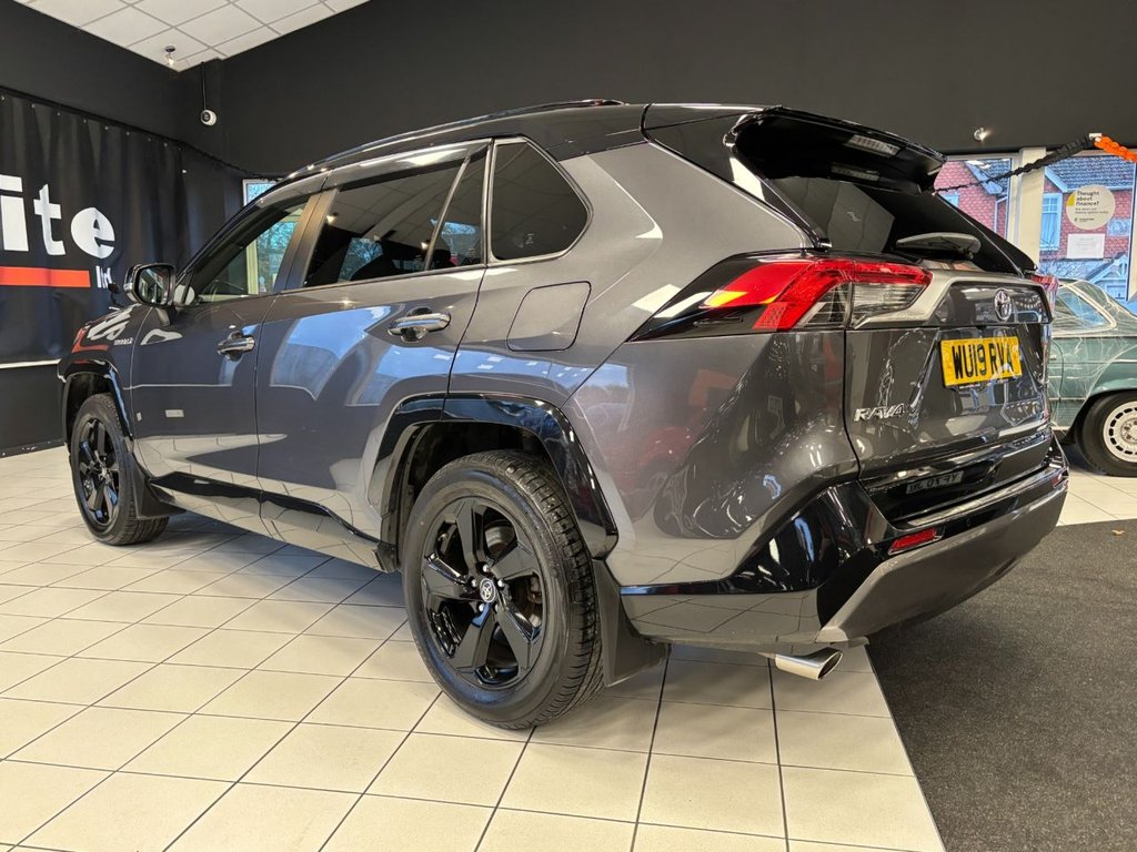 Used Toyota RAV4 2019 for sale - 76417865: Photo 12