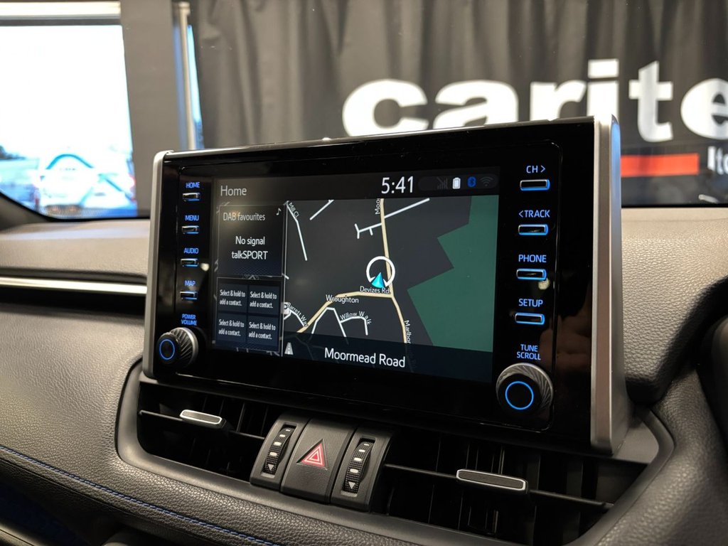 Used Toyota RAV4 2019 for sale - 76417865: Photo 32