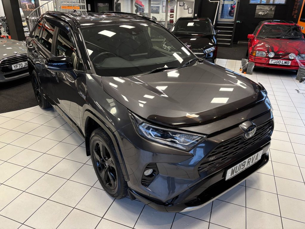 Used Toyota RAV4 2019 for sale - 76417865: Photo 5