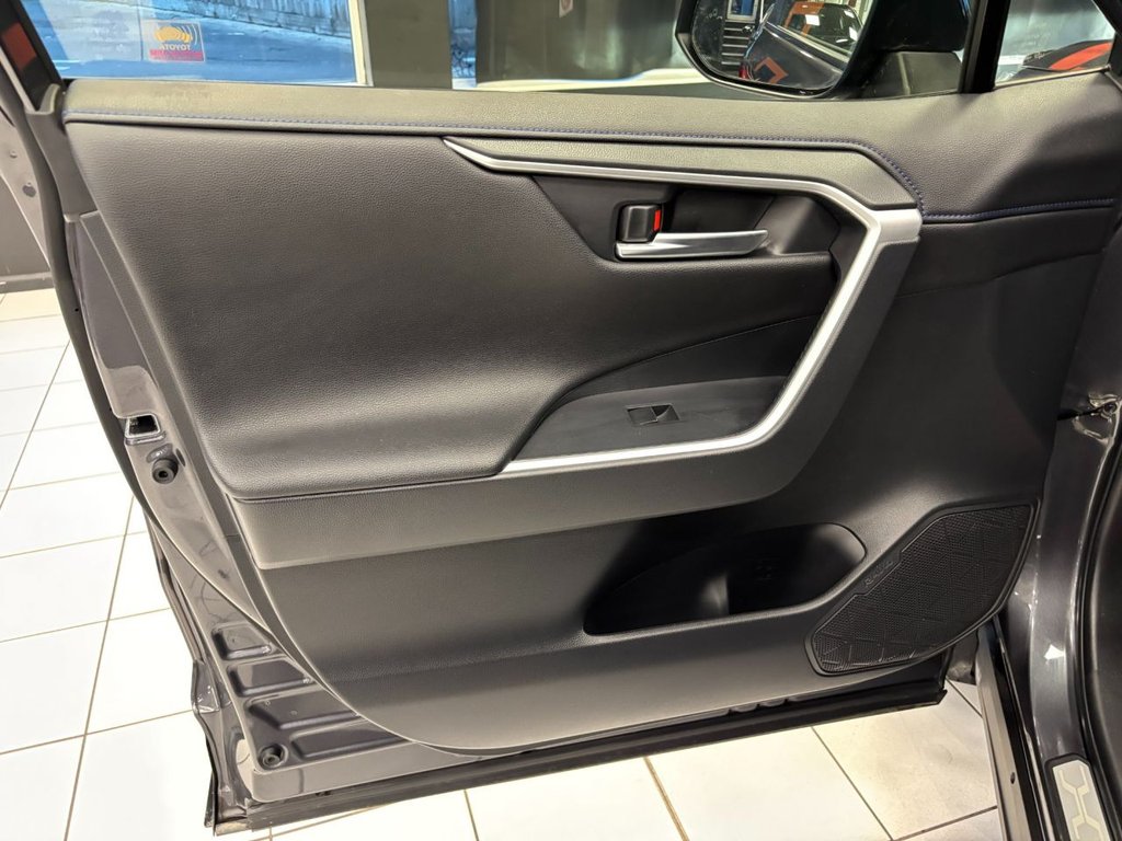 Used Toyota RAV4 2019 for sale - 76417865: Photo 50