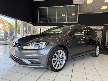 Used Volkswagen Golf 2018 for sale - 78682338: Photo