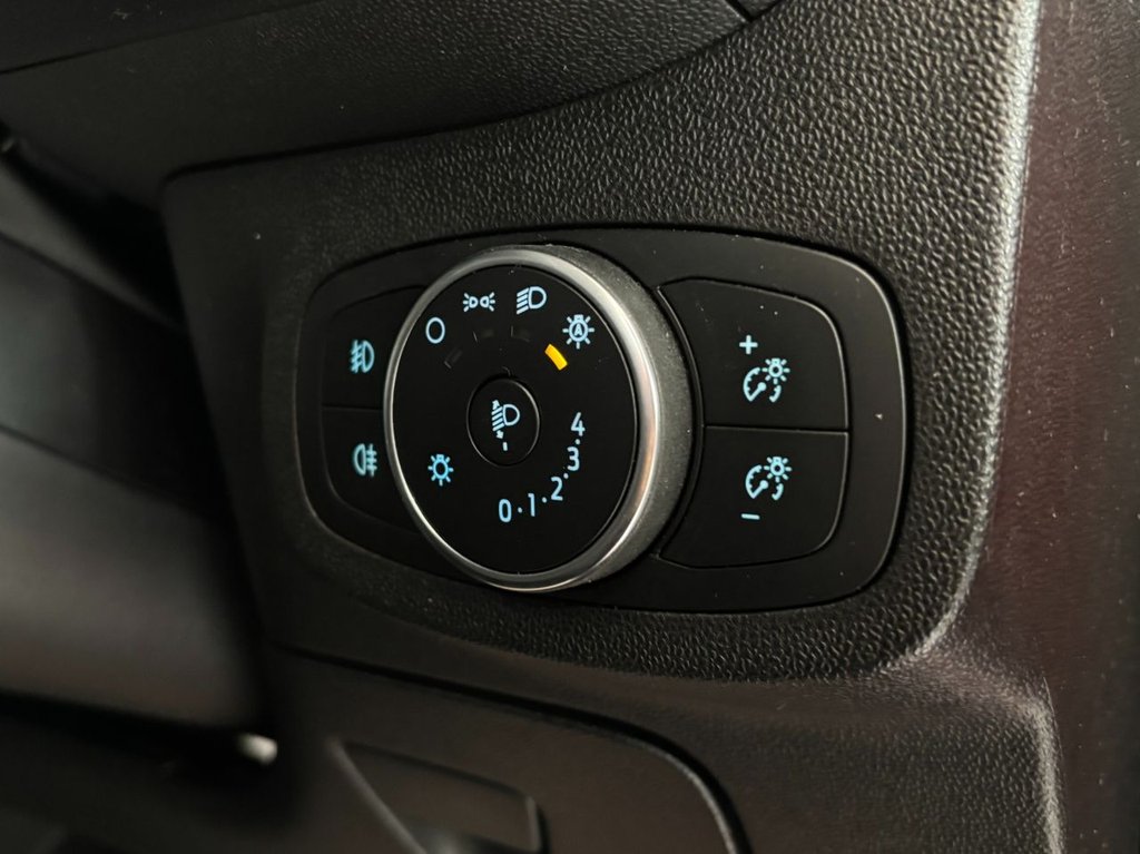 Used Ford Fiesta 2019 for sale - 78200151: Photo 31