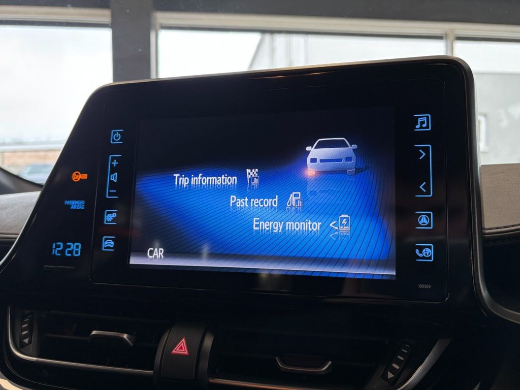 Used Toyota C-HR 2018 for sale - 77499449: Photo 35