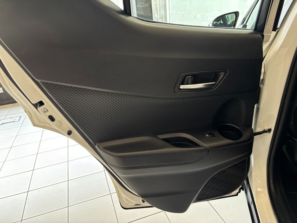 Used Toyota C-HR 2018 for sale - 77499449: Photo 47